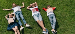 С книгой по жизни